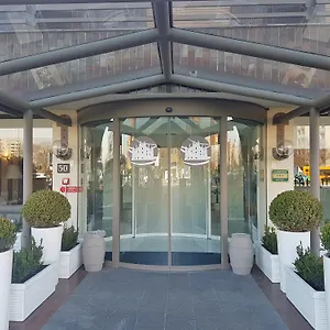 Welcome 3*, Milano İtalya